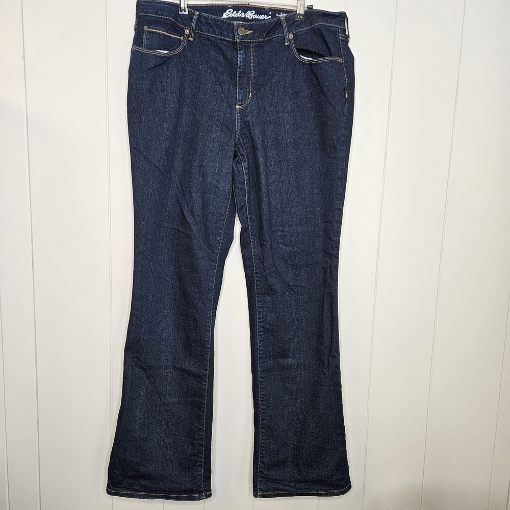 Eddie Bauer Women's 16 Slightly Curvy Bootcut Specially Dyed
